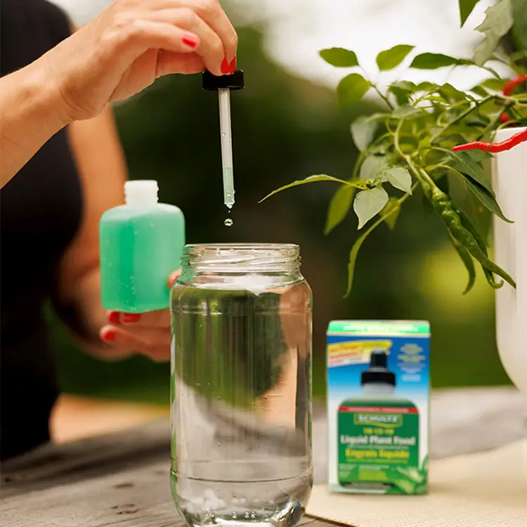 schultz-plant-food-how-to-use-step-2-add-7-drops